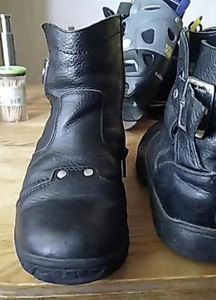Зимние ботинки