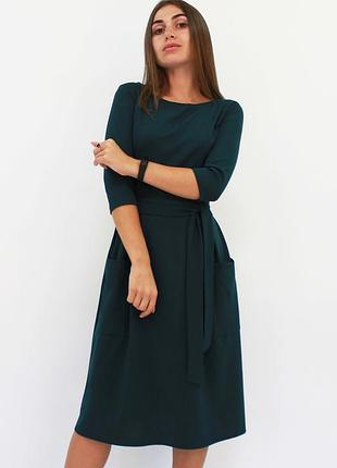 Классическое женское темно-зеленое платье-миди tirend