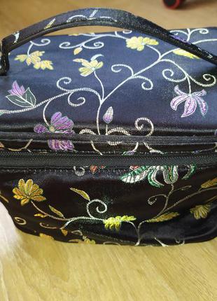 Комплект косметичок