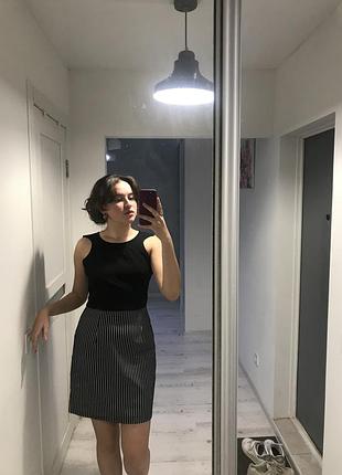 Строге плаття