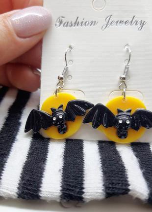 Halloween ! сережки летучая мышь-вампир!