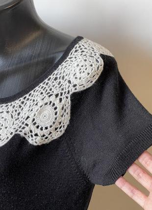 Шерстяное платье туника чёрное с вышивкой вязанное миди8 фото