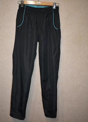 Штани плащівка