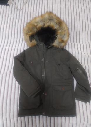 Теплейшая куртка парку від g-lo, приблизно 6-7 років
