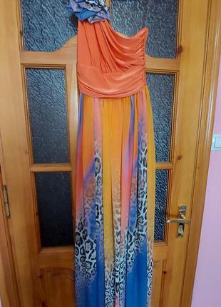 Плаття вечірнє