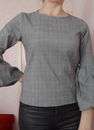 Блуза zara в серую клетку с обьемными рукавами7 фото
