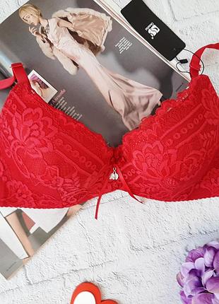 Бюстгальтер з бордо