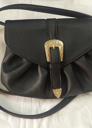 Сумочка в винтажном стиле с интересной застежкой. 18х15см