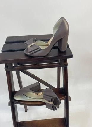 Эксклюзивные туфли из натуральной итальянской кожи с бантиком7 фото