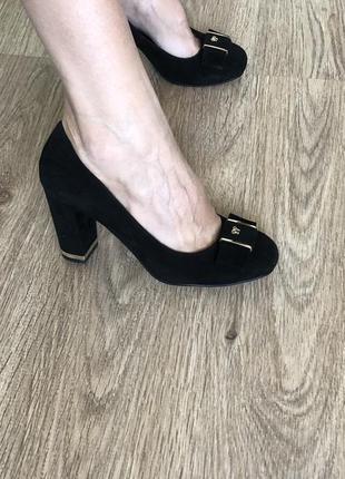 Туфлі malrostti