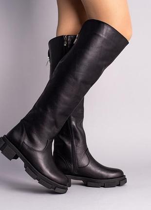 Жіночі шкіряні чоботи