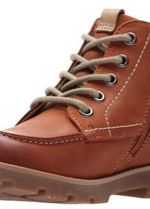 Р.31,33,33.5,34,36 clarks дитячі шкіряні черевики оригінал2 фото