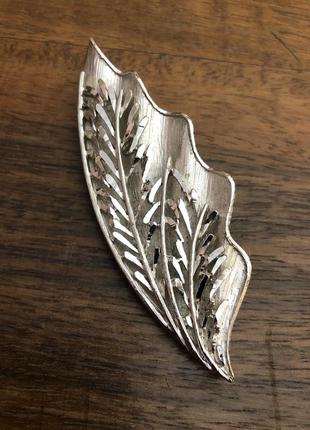 Вінтажна брошка coro