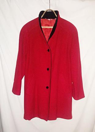 Пальто женское  шерстяное  / пальто шерстяное красное