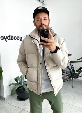 Стильна чоловіча куртка