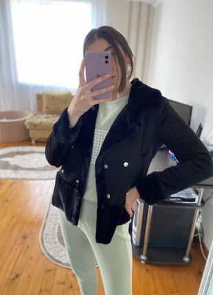 Продам укорочене пальто 2