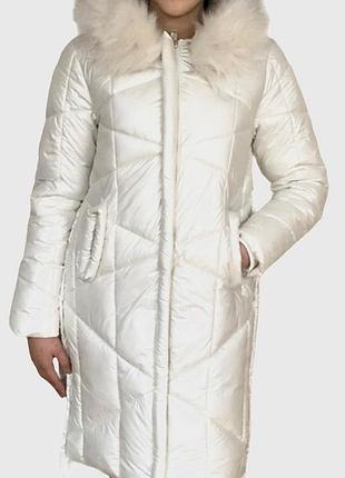 Теплый пуховик, в идеальном состоянии. размер м/л