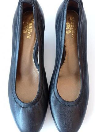 Фирменные качественные женские базовые туфли италия 37.5-38 р2 фото