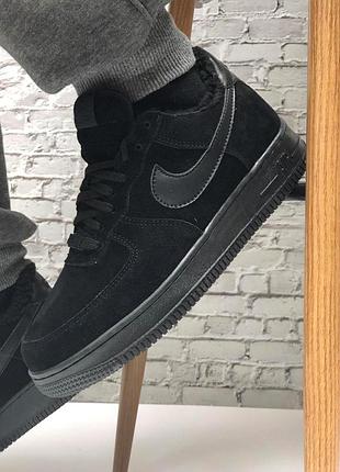 Кроссовки с мехом nike air force 1 low. натурал.замша, кожа, 12350