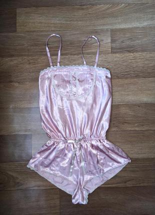 Нежная пижама , атласная пижама