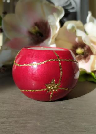 Новогодний подсвечник бочонок и свеча, красная и золотая краска тонкая глина1 фото