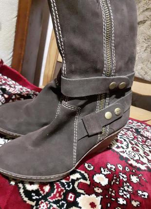 Сапоги замшевые. кожаные clarks. деми