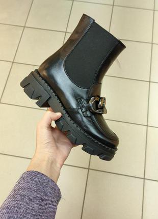 Трендовые черные ботинки челси из натуральной кожи!