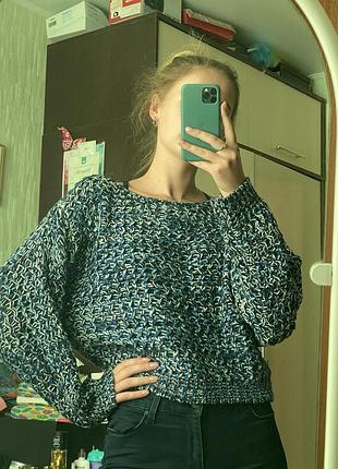 Короткий светр