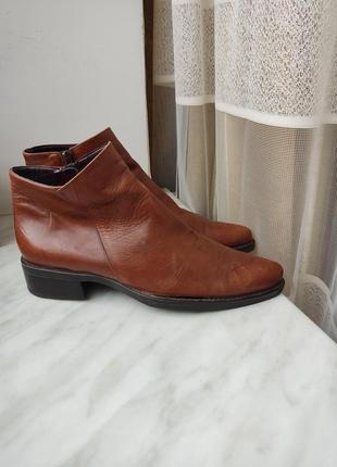 Ботинки кожаные paola ferri р39-406 фото