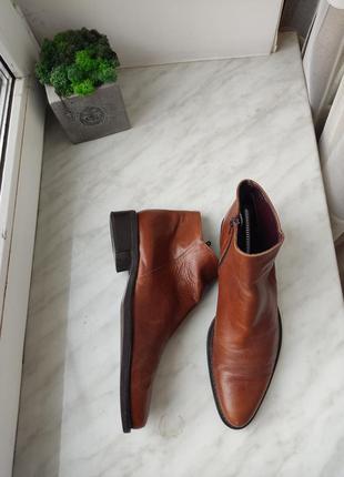 Ботинки кожаные paola ferri р39-404 фото