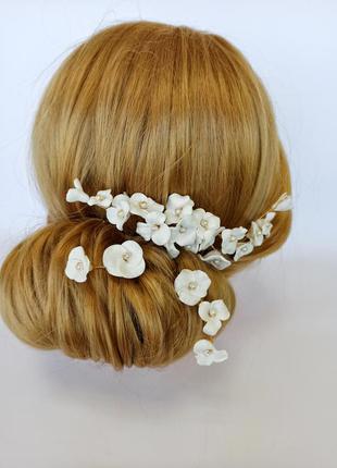 Прикраси в зачіску, гребінь і шпильки весільний квіти молочного кольору ksenija vitali2 фото