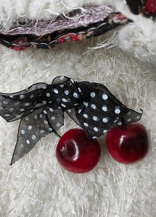 Теплая жилетка красивая для девочки 4