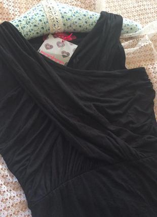 Стильное черное  миди платье на запах boohoo2 фото