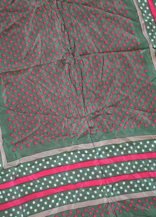 Шовковий хустку середнього розмір yves saint laurent