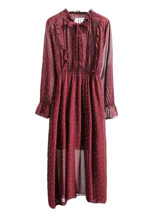 Бордовое платье