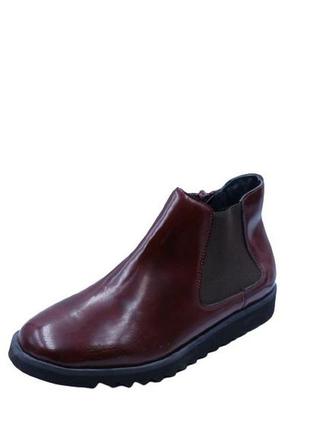 Ботинки женские