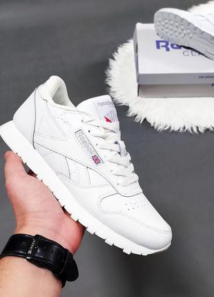 Женские кроссовки reebok classic leather1 фото