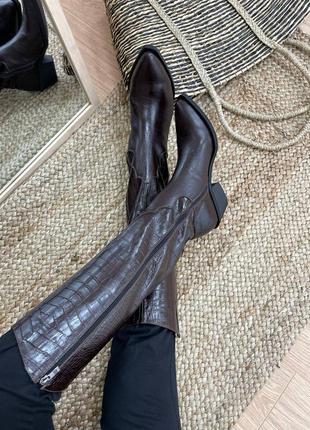 Ексклюзивні чоботи козаки натуральна італійська шкіра рептилія шоколад4 фото