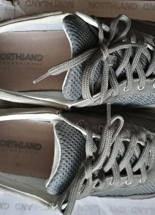 Чоловічі кросівки 42го розміру фірми northland5 фото