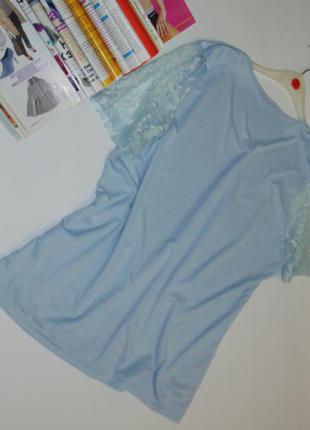 Бледно-голубая футболка с кружевом damart3 фото