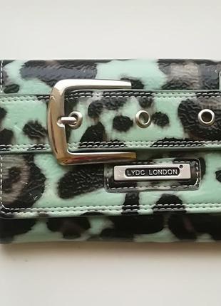 Стильний лаковий гаманець lyds london