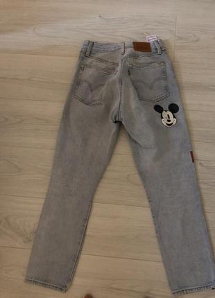 Женские фирменные джинсы levi’s микки маус2 фото