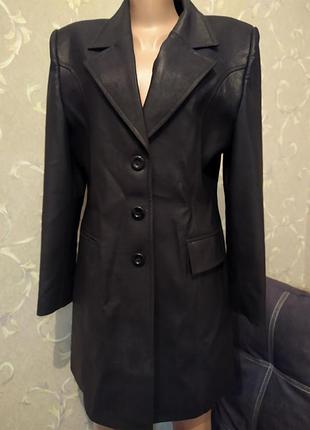 Классическое пальто