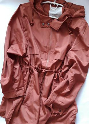 Плащ куртка парка piazza italia