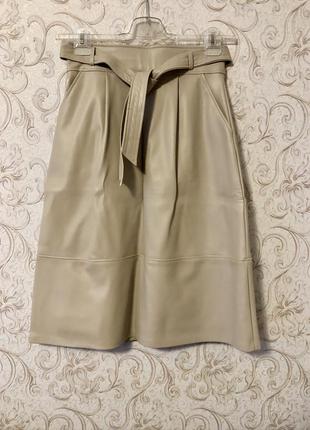 Юбка из эко-кожи