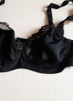 Бюстгалтер англія 80d
