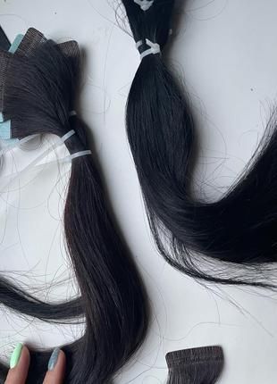 Натуральні чорне волосся для нарощування на стрічках