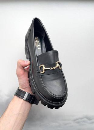 Black ледарів брендові жіночі чорні туфлі лофери жіночі шикарні чорні стильні лофери