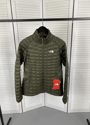 Женская куртка the north face thermaball jacket