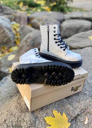 Черевики жіночі доктор мартенс dr. martens jadon white black3 фото